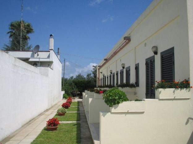 La Rondine Bed And Breakfast Uggiano La Chiesa Exterior photo